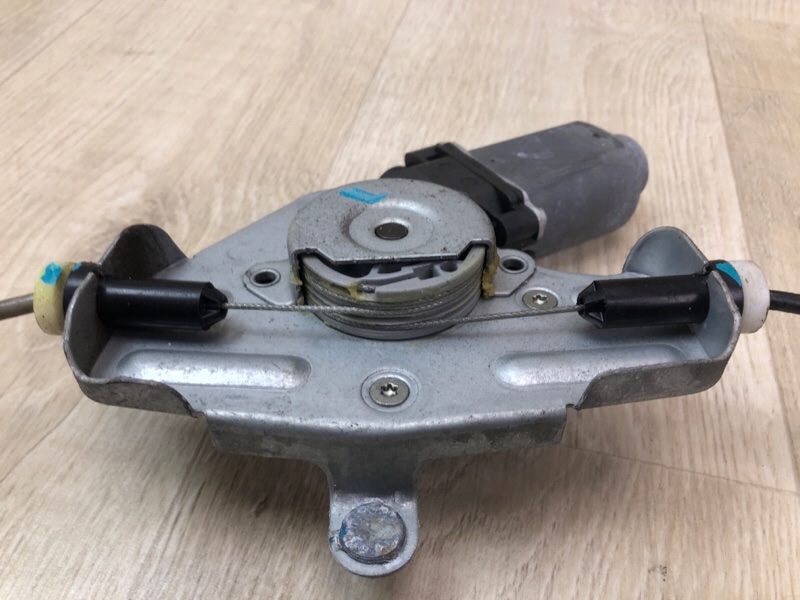 Стеклоподъемник задний правый ACCENT RB 10- 2013 ХЭТЧБЭК 1.6 G4FD