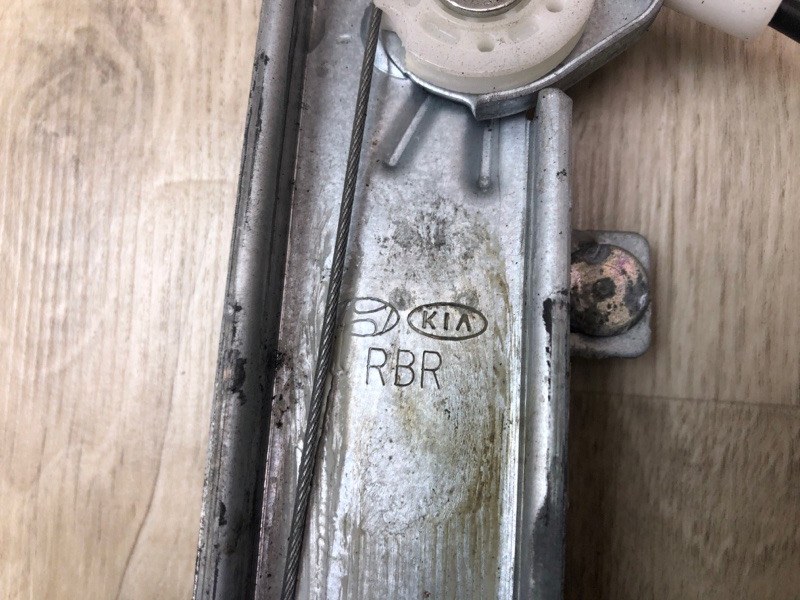 Стеклоподъемник задний правый ACCENT RB 10- 2013 ХЭТЧБЭК 1.6 G4FD