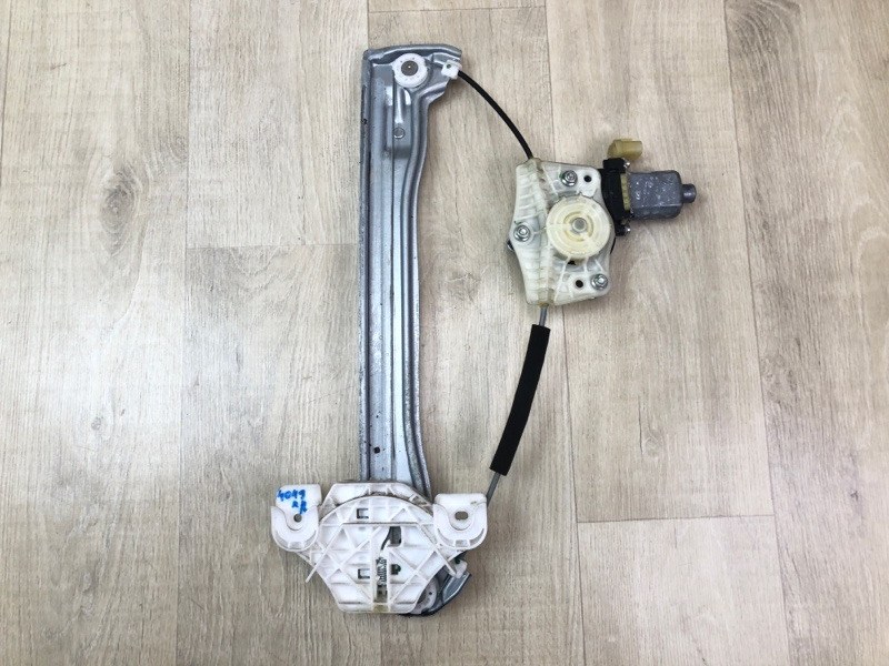 Запчасть стеклоподъемник задний правый KIA RIO FB 17- 2019 1.6 G4FM 83402-H9100 Б/У Стеклоподъемник задний правый KIA RIO FB 17- 2019 1.6 G4FM 83402-H9100 Б/У