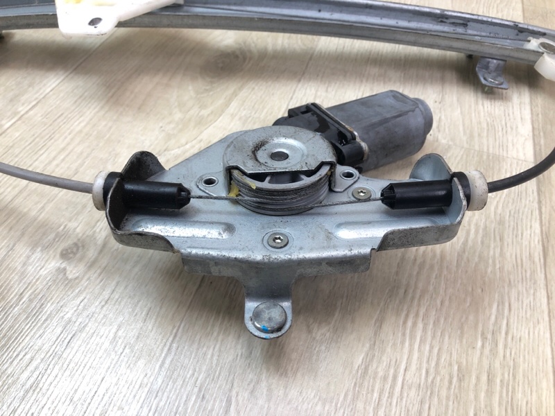 Стеклоподъемник задний правый ACCENT RB 10- 2011 ХЭТЧБЭК 1.6 G4FD