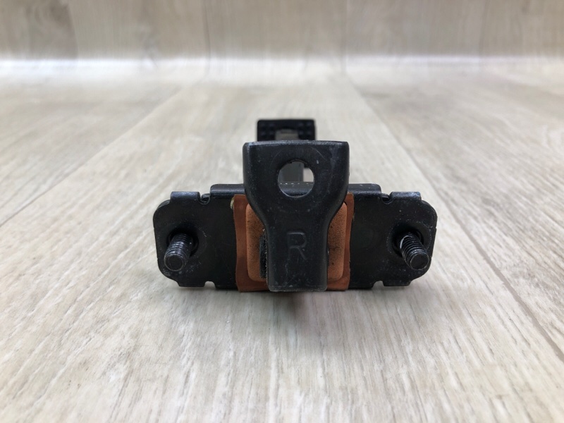 Ограничитель двери задний правый HYUNDAI ELANTRA AD 16- 2.0 G4NH Ограничитель двери задний правый HYUNDAI ELANTRA AD 16- 2.0 G4NH