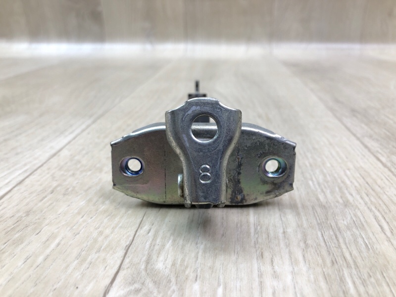 Ограничитель двери задний правый MITSUBISHI OUTLANDER GF 12- 2.4 4J12 Ограничитель двери задний правый MITSUBISHI OUTLANDER GF 12- 2.4 4J12