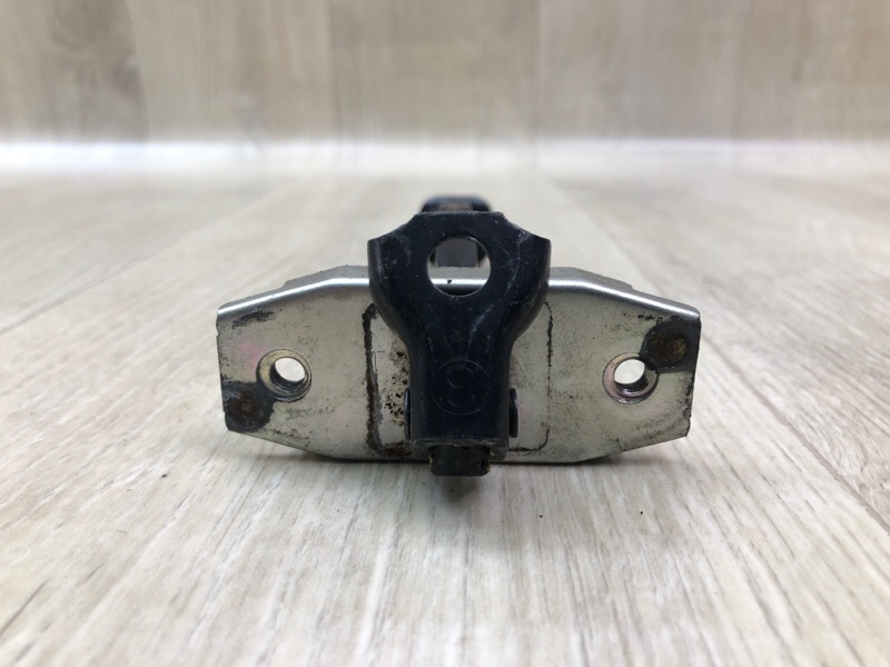 Ограничитель двери задний правый TOYOTA CAMRY 40 06-11 3.5 2GR-FE