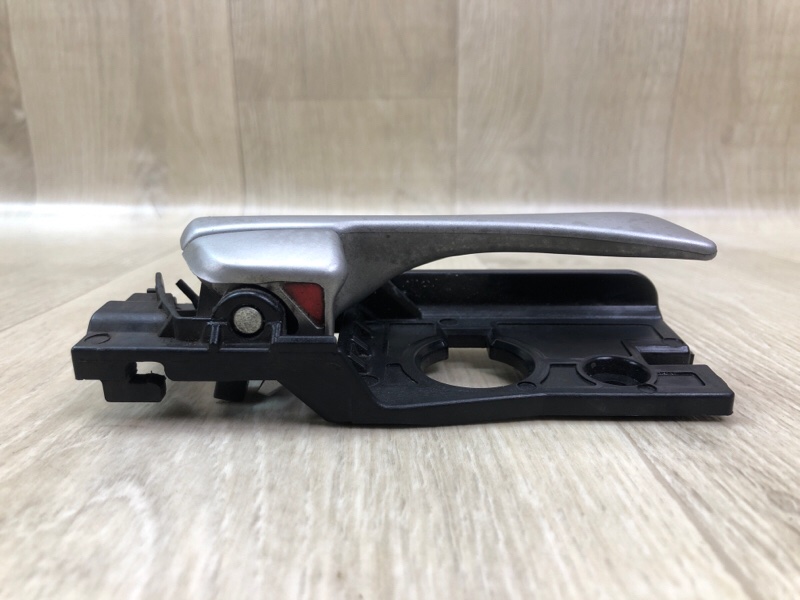 Ручка двери внутренняя задняя правая HYUNDAI ACCENT RB 10- 1.6 G4FD