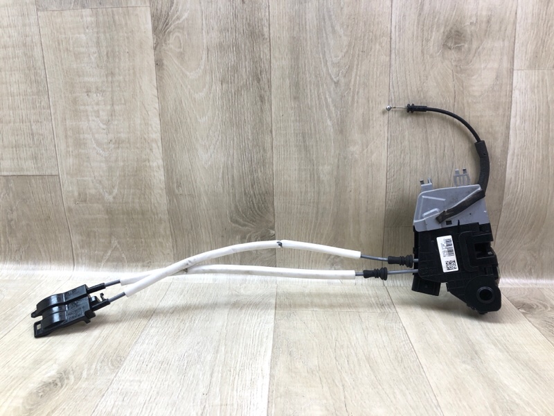 Замок двери передний правый HYUNDAI TUCSON TL 15-20 2015 G4FJ 1.6 81320-D3000 Б/У