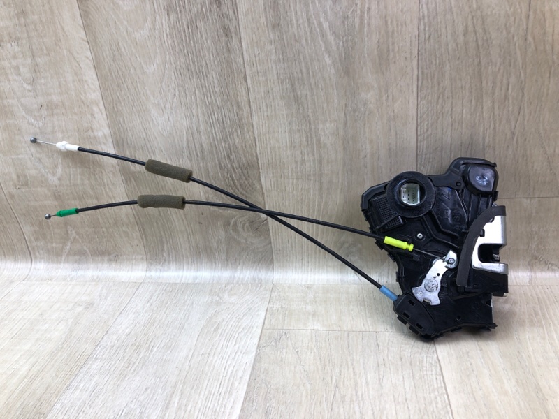 Замок двери передний правый TOYOTA VENZA 09-16 2013 3.5 2GR-FE 69030-0C050 Б/У