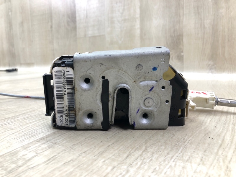 Замок двери передний правый DODGE JOURNEY 08-20 2.4 ED3