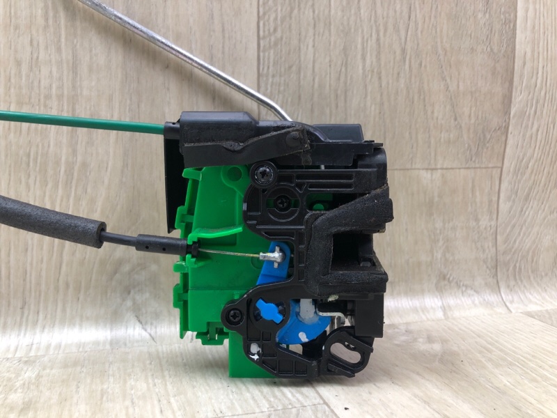 Замок двери передний правый ACCENT RB 10- 2014 1.6 G4FD