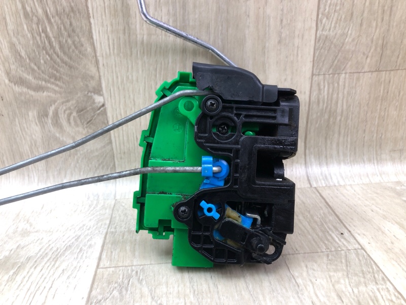 Замок двери задний правый ACCENT RB 10- 2013 1.6 G4FD