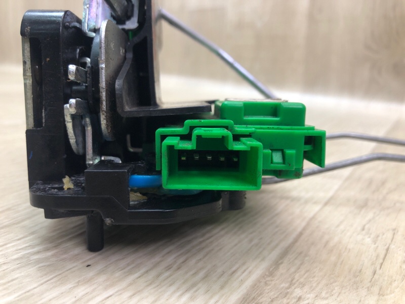 Замок двери задний правый ACCENT RB 10- 2013 1.6 G4FD