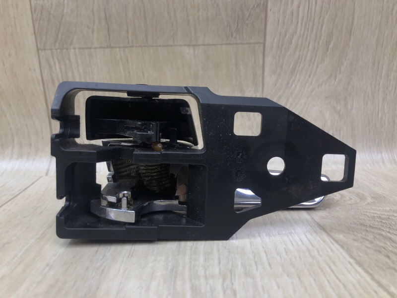 Ручка двери внутренняя передняя правая VENZA 09-16 2013 3.5 2GR-FE