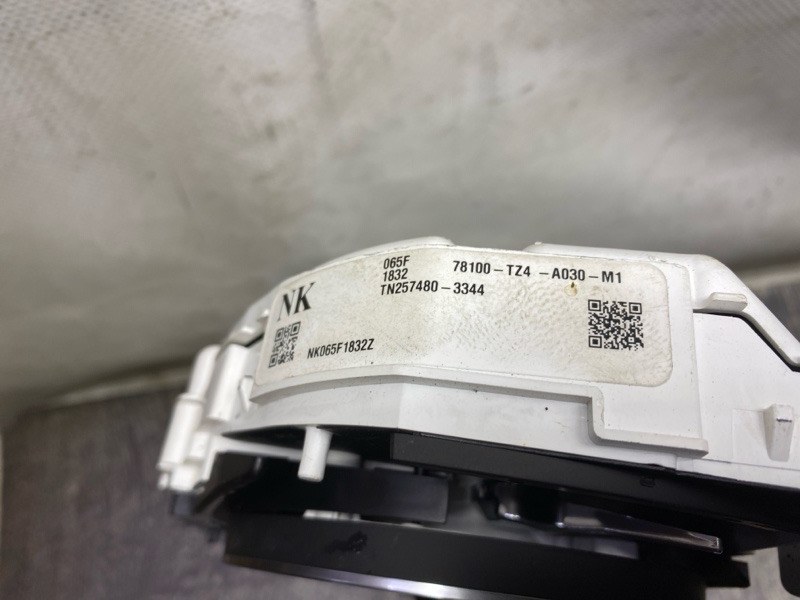 Панель приборов TLX 14-17