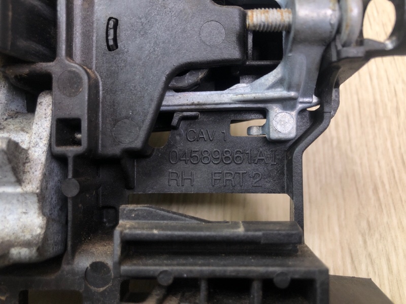 Ручка двери наружная передняя правая JOURNEY 08-20 2012 2.4 ED3