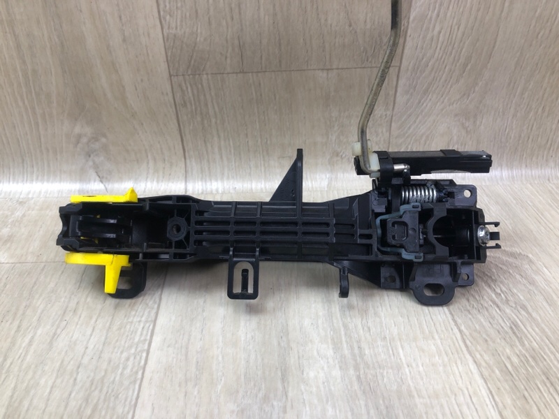 Ручка двери наружная передняя правая SIENNA 11-16 2014 3.5 2GR-FE