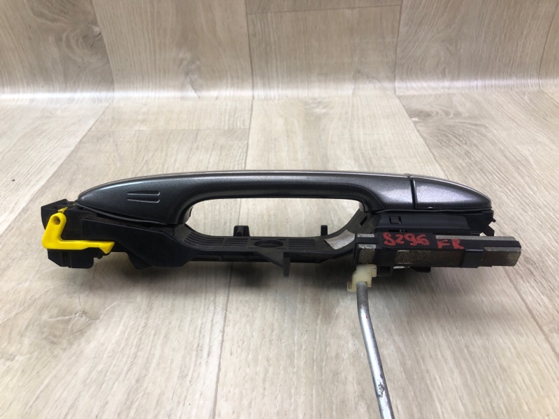 Ручка двери наружная передняя правая VENZA 09-16 2013 3.5 2GR-FE