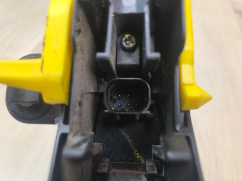 Ручка двери наружная передняя правая VENZA 09-16 2013 3.5 2GR-FE