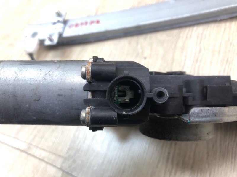 Стеклоподъемник передний правый ACCENT RB 10- 2011 ХЭТЧБЭК 1.6 G4FD Стеклоподъемник передний правый ACCENT RB 10- 2011 ХЭТЧБЭК 1.6 G4FD