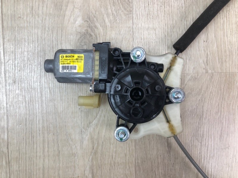 Стеклоподъемник передний правый KIA RIO FB 17- 1.6 G4FM Стеклоподъемник передний правый KIA RIO FB 17- 1.6 G4FM