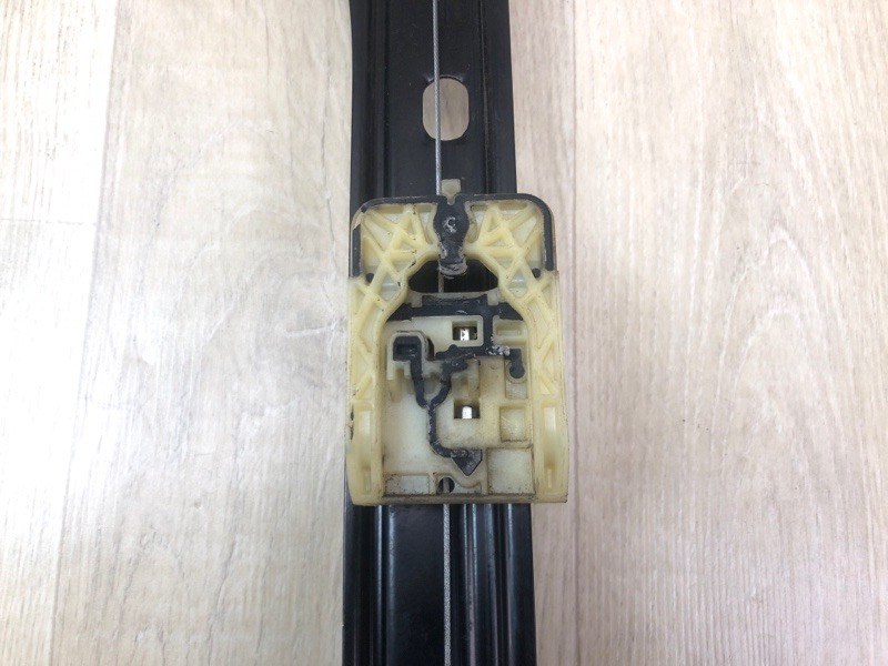 Стеклоподъемник передний правый VOLKSWAGEN TIGUAN 16-23 DGUA 2.0