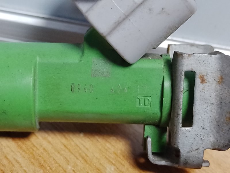 Форсунка топливная QX60/JX35 12-20 2014 Внедорожник 3.5 VQ35DE