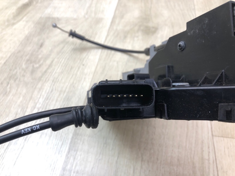 Замок двери передний левый TUCSON TL 15-20 2015 G4FJ 1.6 Замок двери передний левый TUCSON TL 15-20 2015 G4FJ 1.6