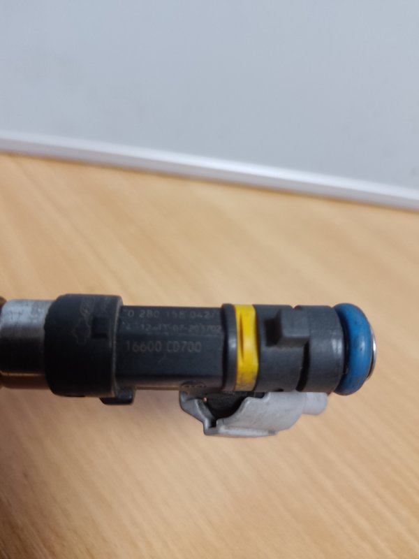 Форсунка топливная M35/M45 04-10 2008 Седан 3.5 VQ35DE