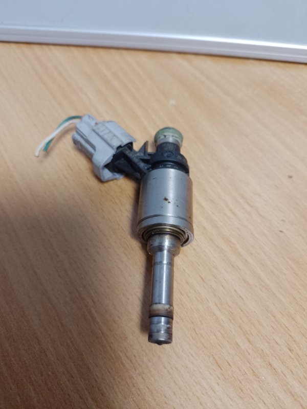 Форсунка топливная INFINITI Q60 16-20 2018 COUPE 3.0 VR30DDTT 16600-5CA0A Б/У