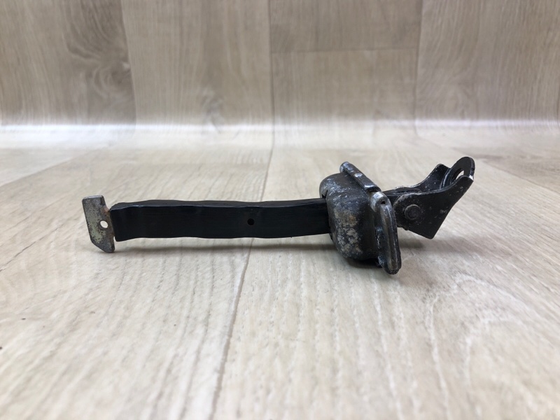 Ограничитель двери передний левый ACCENT RB 10- 2014 1.6 G4FD