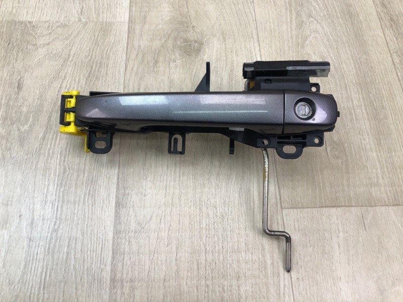 Ручка двери наружная передняя левая SIENNA 11-16 2014 3.5 2GR-FE