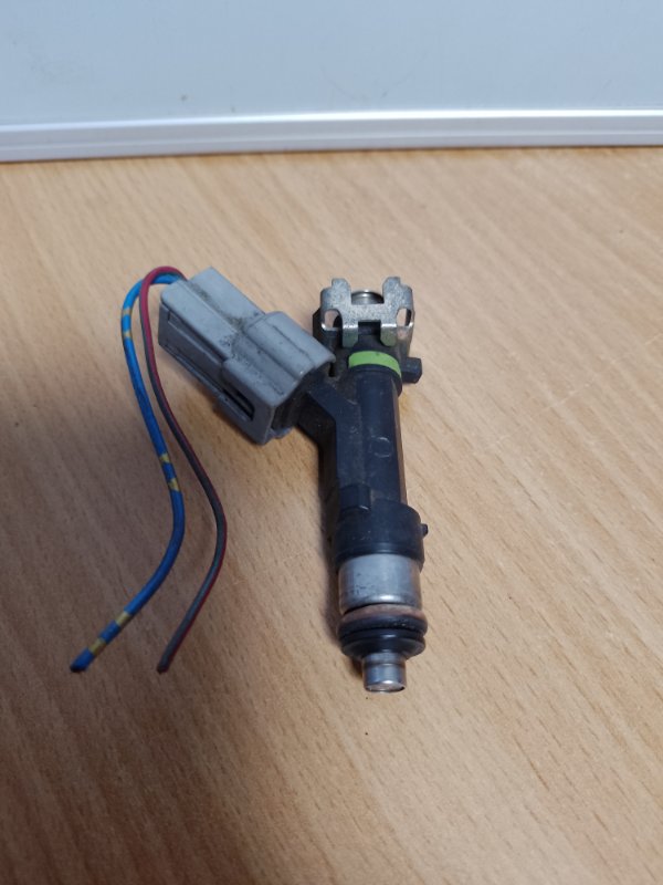 Запчасть форсунка топливная MITSUBISHI OUTLANDER XL 05-13 2006 Внедорожник 3.0 1465A080 Б/У Форсунка топливная MITSUBISHI OUTLANDER XL 05-13 2006 Внедорожник 3.0 1465A080 Б/У