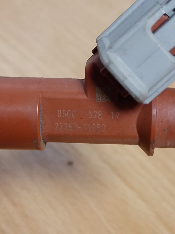 Форсунка топливная CAMRY 40 06-11 2007 GSV40 3.5 2GR-FE