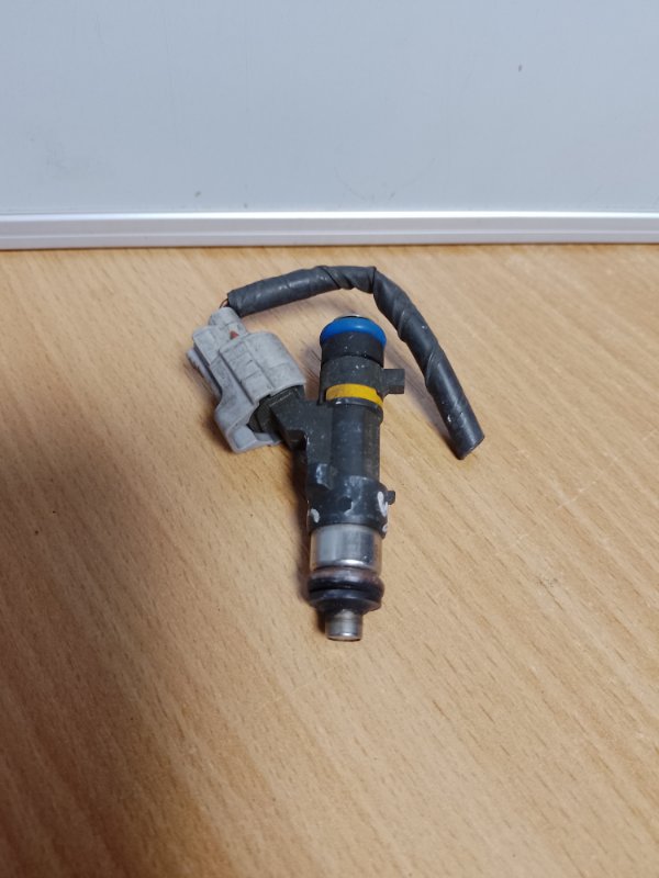 Форсунка топливная INFINITI M35/M45 04-10 2006 Седан 3.5 VQ35DE 16600-CD700 Б/У