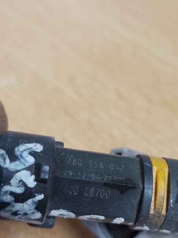 Форсунка топливная M35/M45 04-10 2006 Седан 3.5 VQ35DE