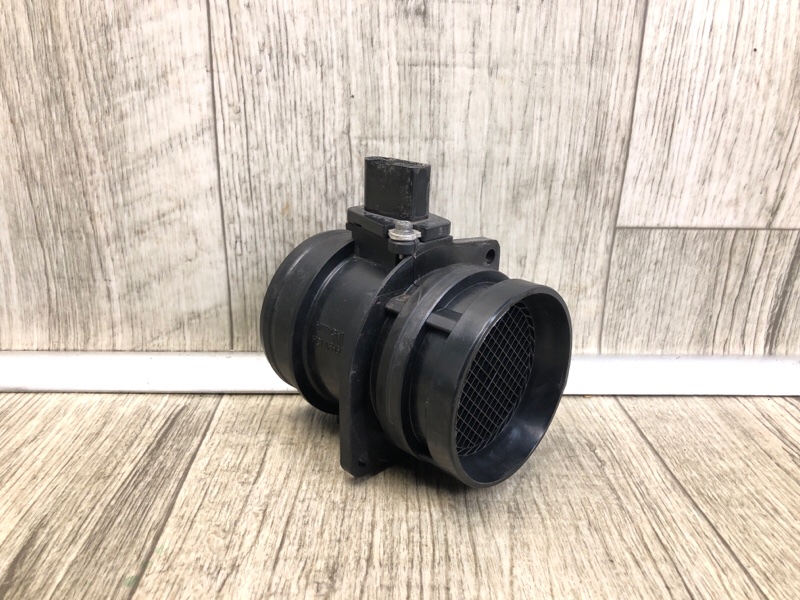 Расходомер воздуха VOLKSWAGEN TIGUAN 08-17 2012 2.0 CCTA 06J 906 461 B Б/У