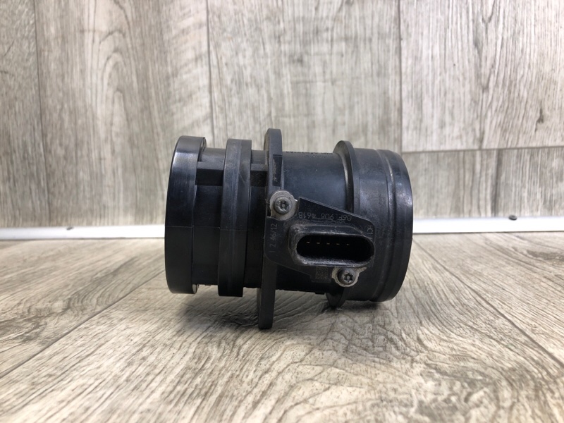 Расходомер воздуха VOLKSWAGEN TIGUAN 08-17 2.0 CCTA