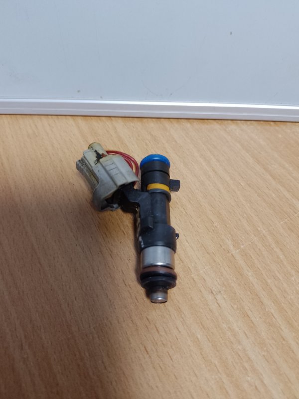 Запчасть форсунка топливная INFINITI M35/M45 04-10 2006 Седан 3.5 VQ35DE 16600-CD700 Б/У Форсунка топливная INFINITI M35/M45 04-10 2006 Седан 3.5 VQ35DE 16600-CD700 Б/У