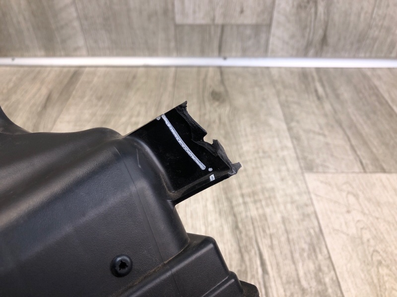 Корпус воздушного фильтра FX S50 03-08 2006 VK45DE