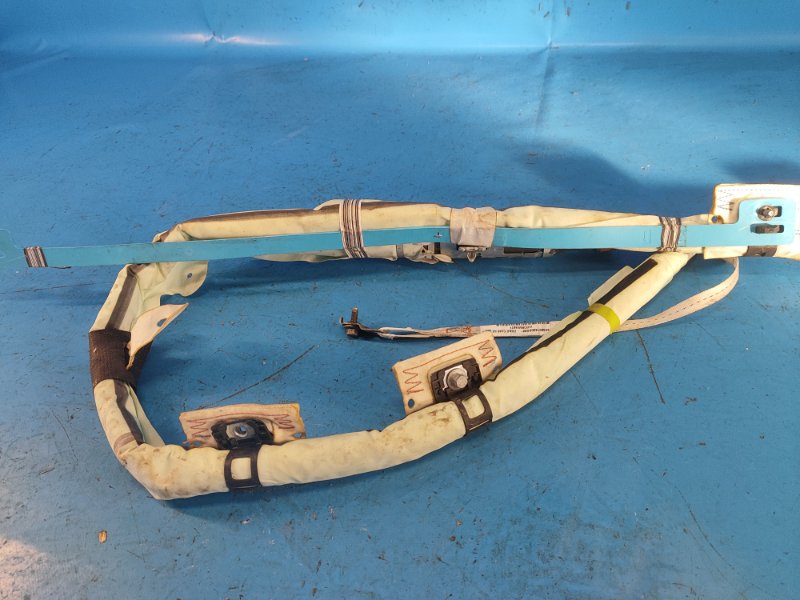 Подушка безопасности (штора) правая FOCUS 10-18