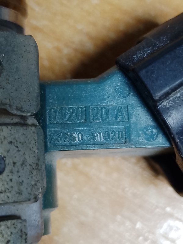 Форсунка топливная IS250/350 05-13