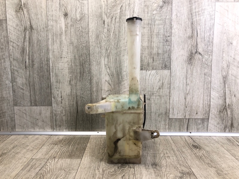 Бачок омывателя TOYOTA CAMRY 30 02-06 3.0 1MZFE