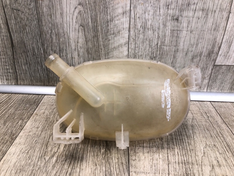 Бачок расширительный ESCAPE 12-19 2018 T15HDTX