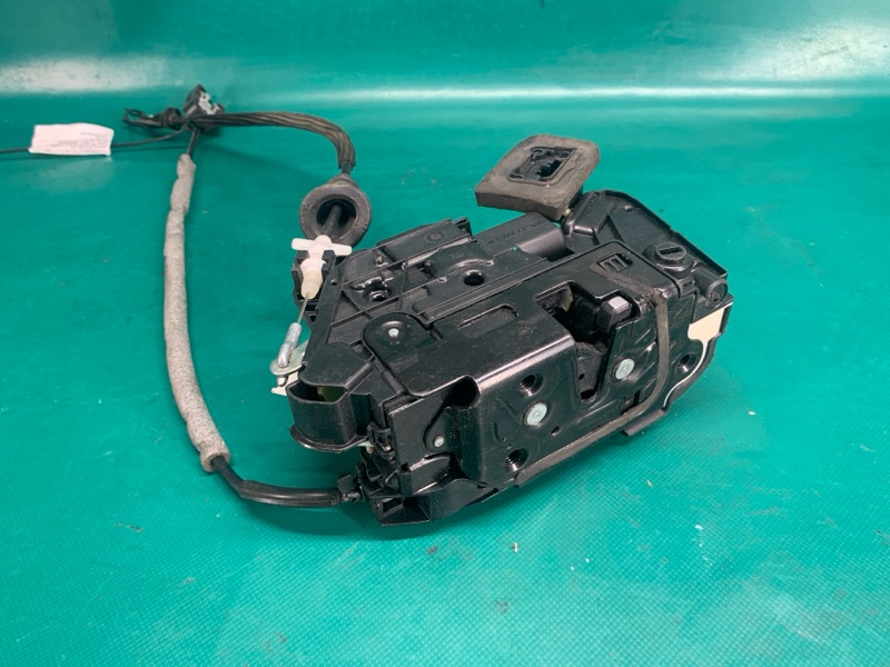 Замок двери задний правый VOLKSWAGEN JETTA USA 10-17 2016 162 1.8 CPRA 5K4 839 016 S Б/У
