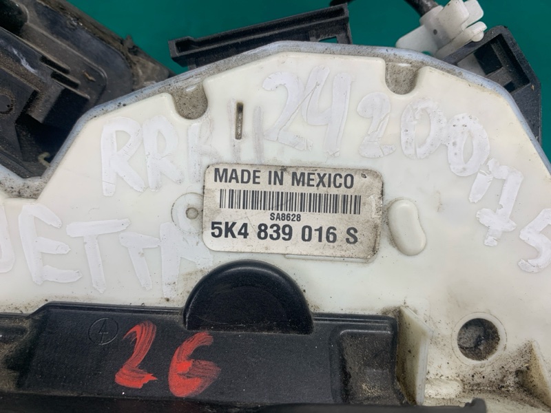 Замок двери задний правый JETTA USA 10-17 2016 162 1.8 CPRA