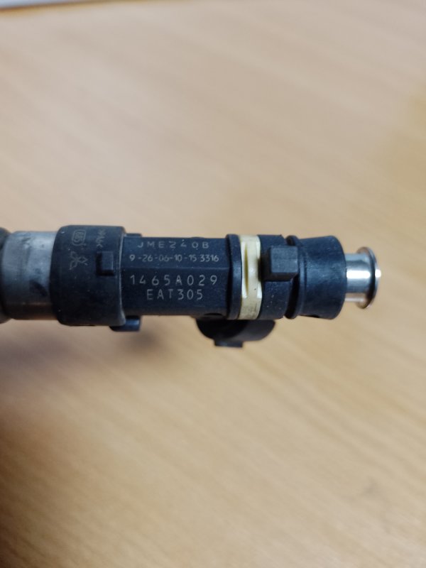 Форсунка топливная LANCER X 10 07-15 4B11 Форсунка топливная LANCER X 10 07-15 4B11