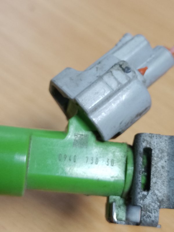 Форсунка топливная G25/G35/G37/Q40 06-14 2007 Седан 3.5 VQ35HR