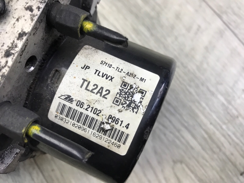 Блок ABS ACCORD CU8 / TSX 08-14 2010 2.4 K24Z3