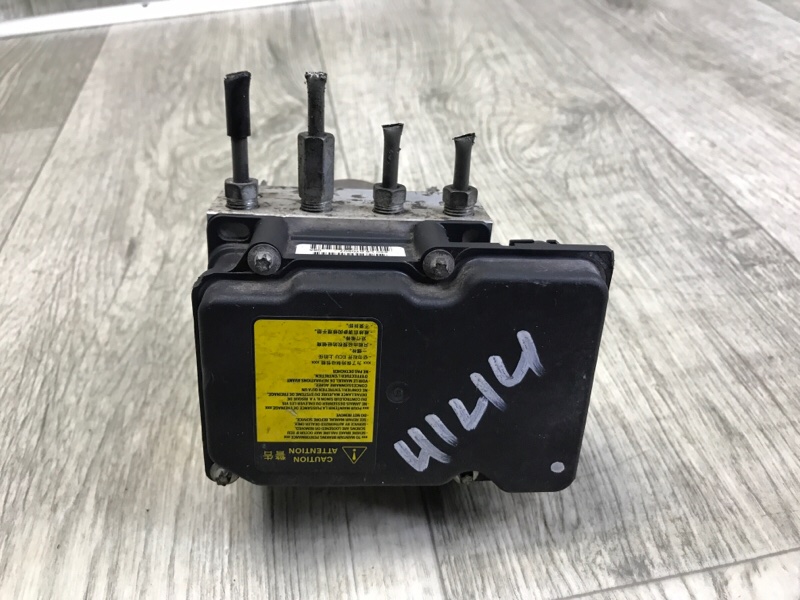 Блок ABS CAMRY 40 06-11 2007 3.5 2GR-FE