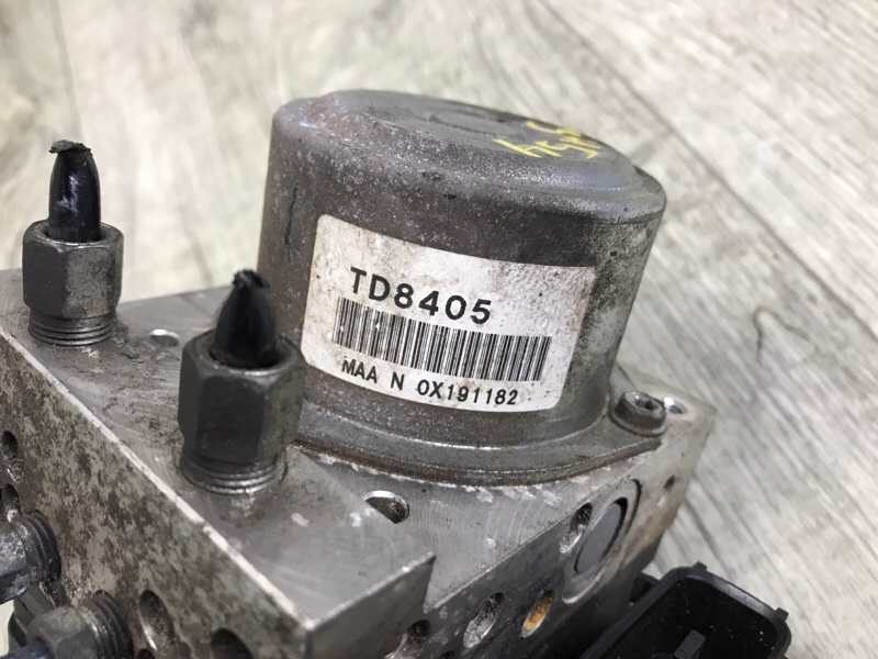 Блок ABS ROGUE 08-15 2010 2.5 QR25DE