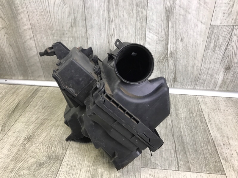 Корпус воздушного фильтра PATHFINDER R52 12-21 2013 3.5 VQ35DE