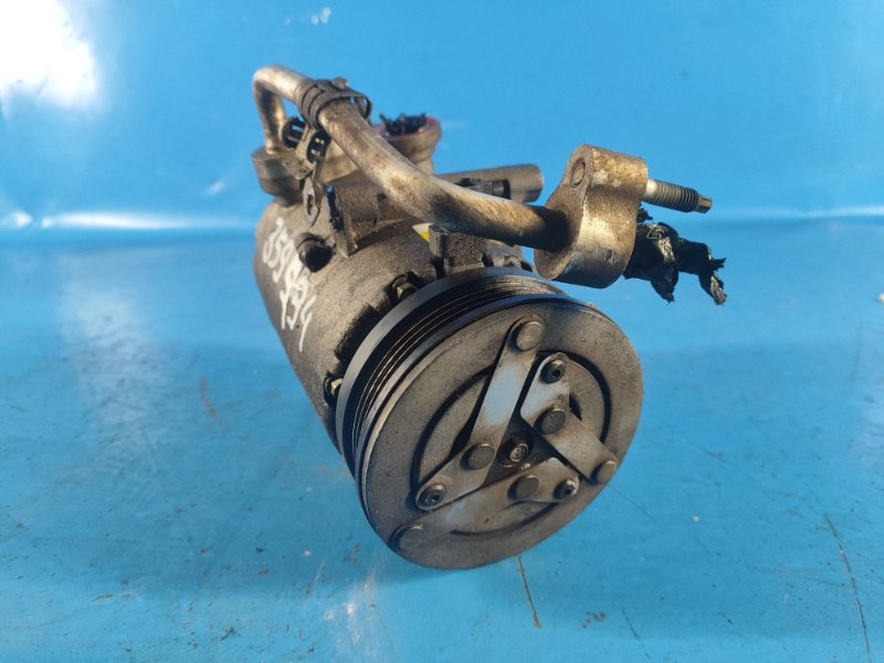 Запчасть компрессор кондиционера FORD FOCUS 10-18 2013 2.0 C20HDEX CV6Z-19703-J Б/У Компрессор кондиционера FORD FOCUS 10-18 2013 2.0 C20HDEX CV6Z-19703-J Б/У